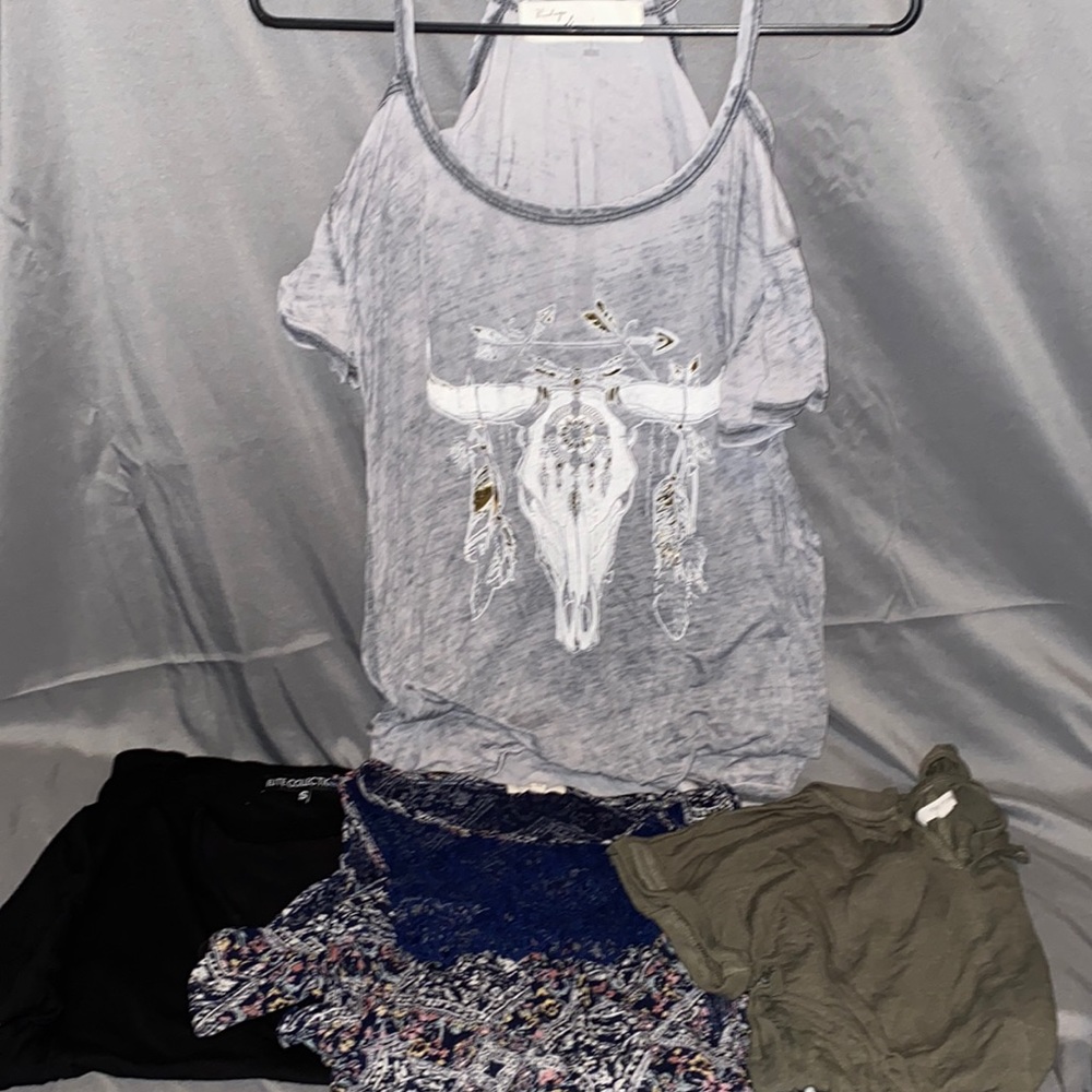 Tee/tank top bundle